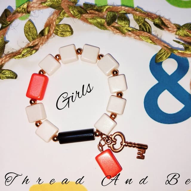 Key Orange Stone Bracelate