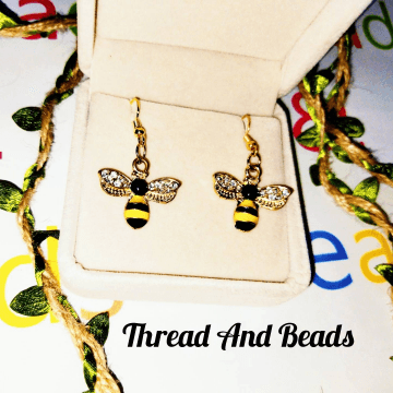 Honey bee Earing